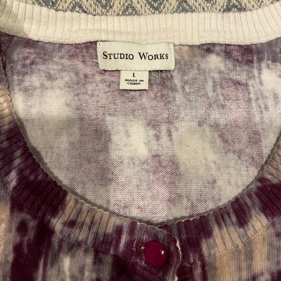 Studio Works Cardigan in Purple Pattern- Size Large - Picture 7 of 7
